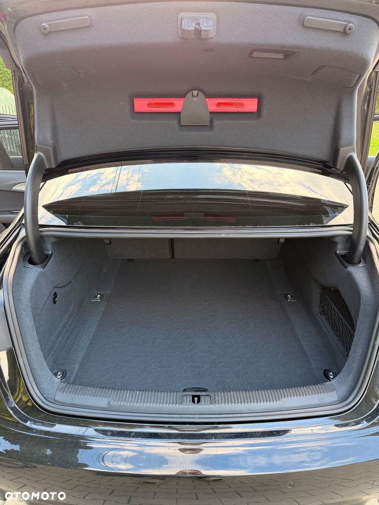 Audi A6 Limousine 2.8 FSI Quattro S tronic - 28