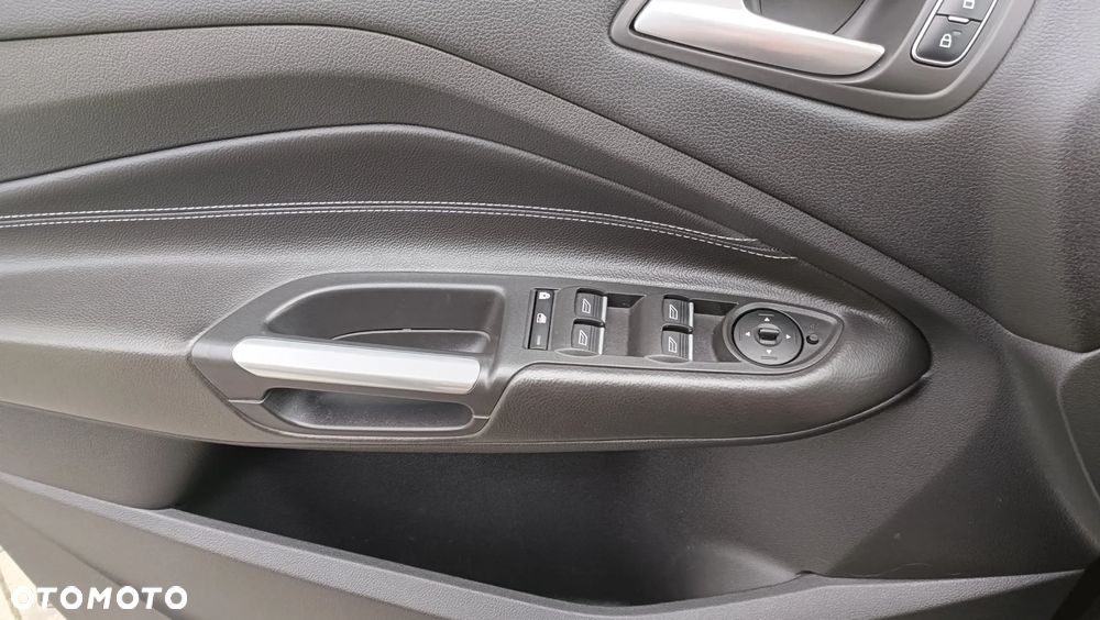 Ford C-MAX - 25