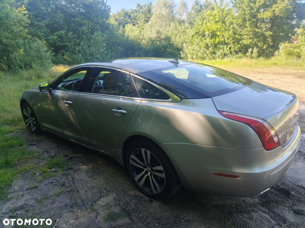 Jaguar XJ 5.0 V8 Langversion Portfolio - 11