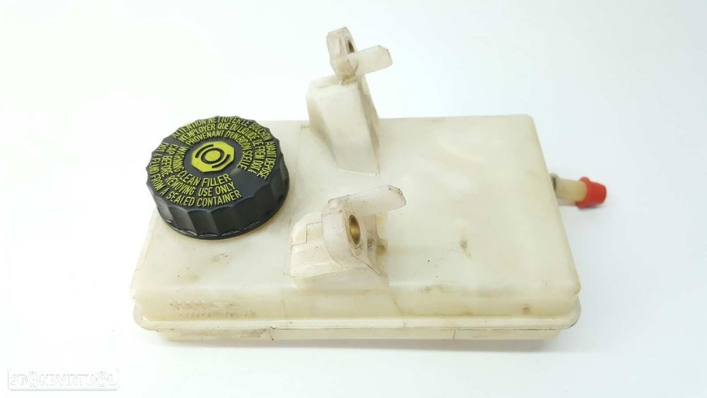 DEPÓSITO SERVO PEUGEOT 3008 PREMIUM - 1