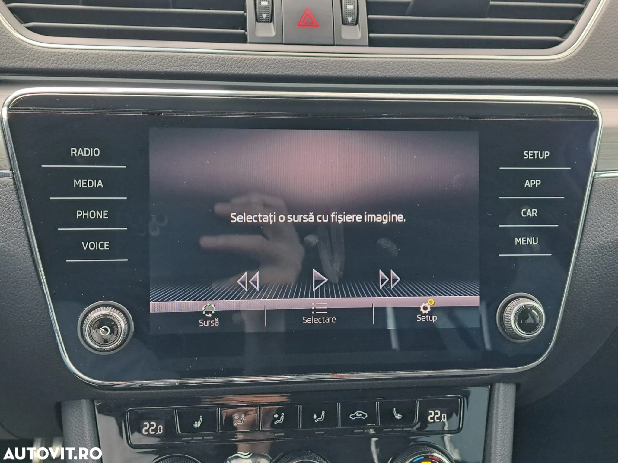 Skoda Superb Combi 2.0 TDI 4X4 DSG Scout - 19