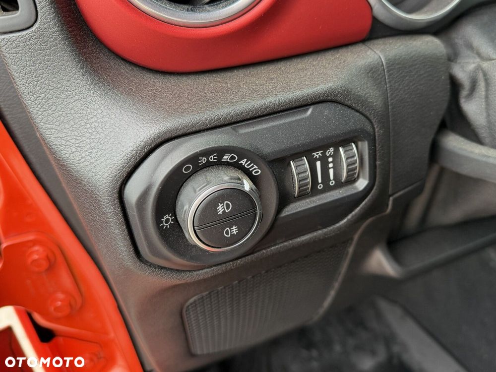 Jeep Wrangler Unlimited GME 2.0 Turbo Rubicon - 21