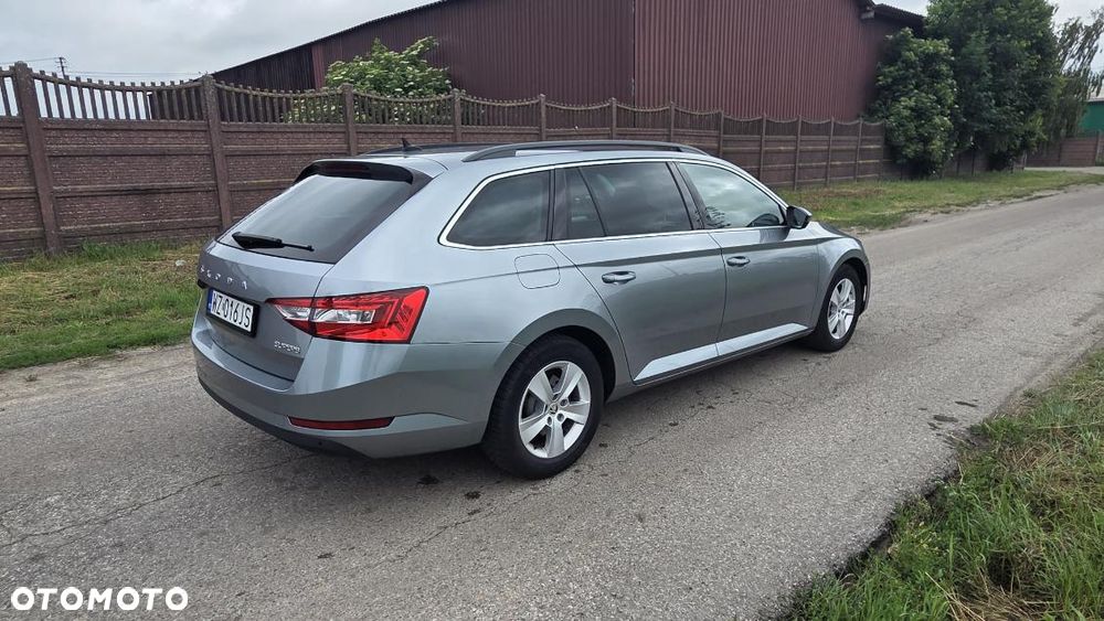 Skoda Superb - 4