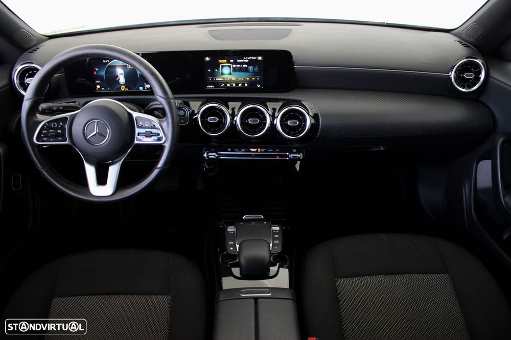 Mercedes-Benz CLA 180 d Shooting Brake Business Solutions Aut. - 22