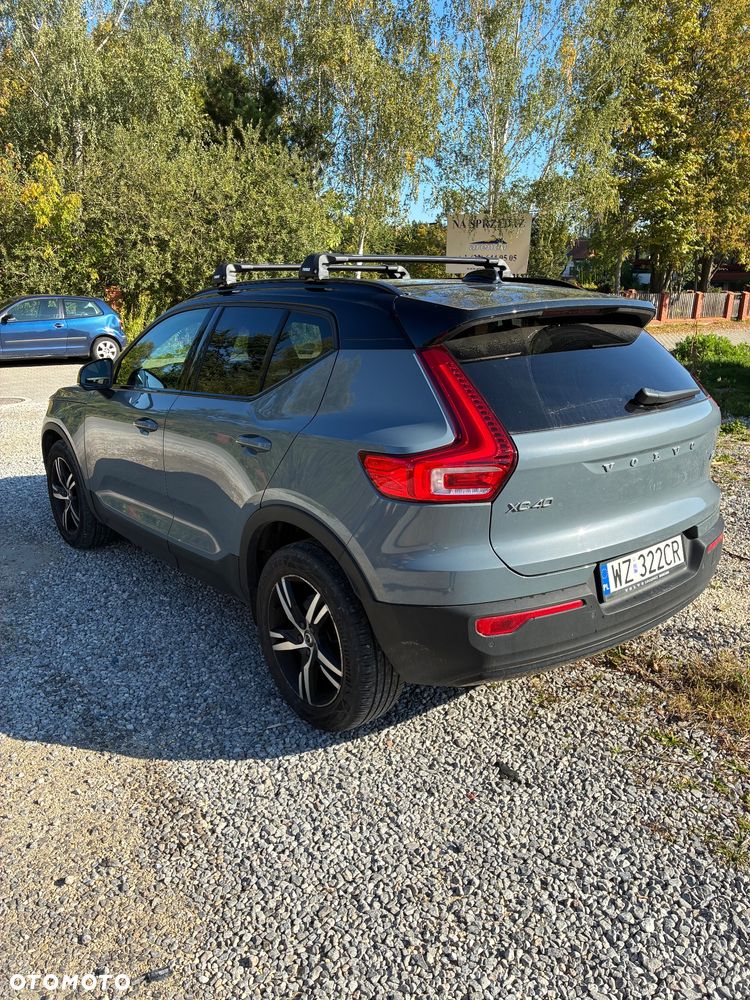 Volvo XC 40 B4 B AWD R-Design - 8