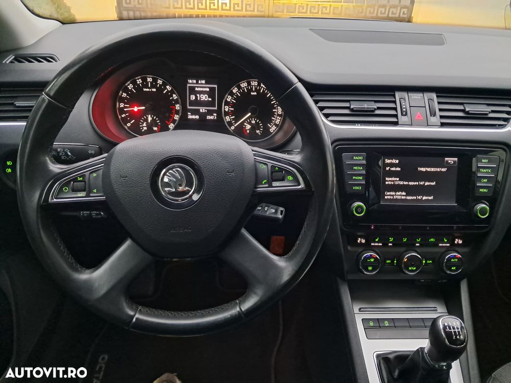 Skoda Octavia 2.0 TDI Green tec Elegance - 7