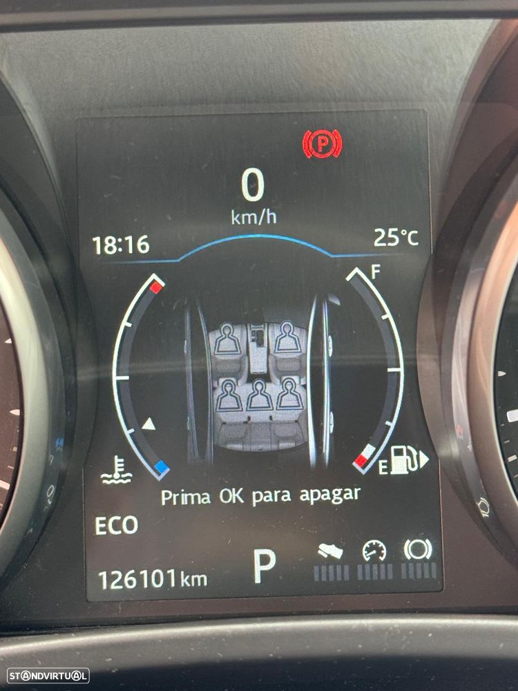 Jaguar XE 20d AWD Aut. R-Sport - 17