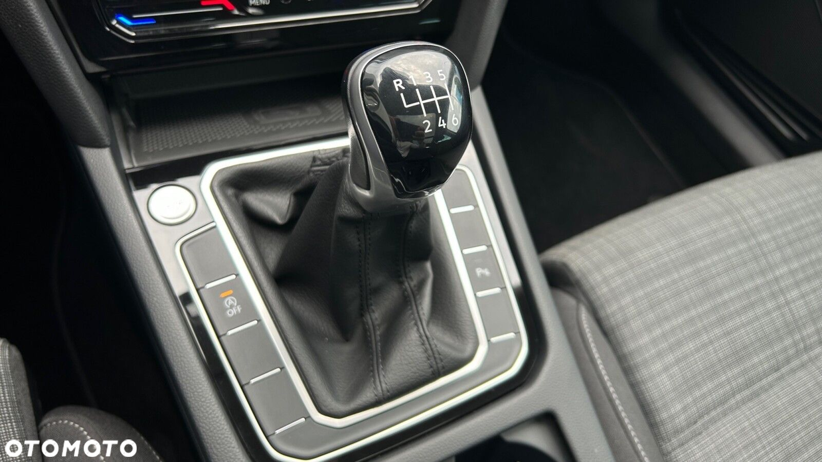 Volkswagen Passat 1.5 TSI EVO Business - 22