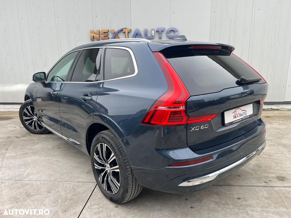 Volvo XC 60 T6 AWD Recharge Geartronic Inscription - 3