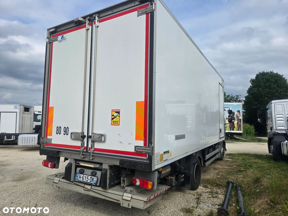 Renault D-12.210 - 5