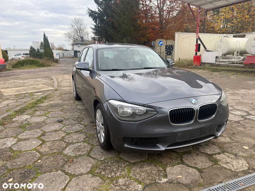 BMW Seria 1 116d EfficientDynamics - 13