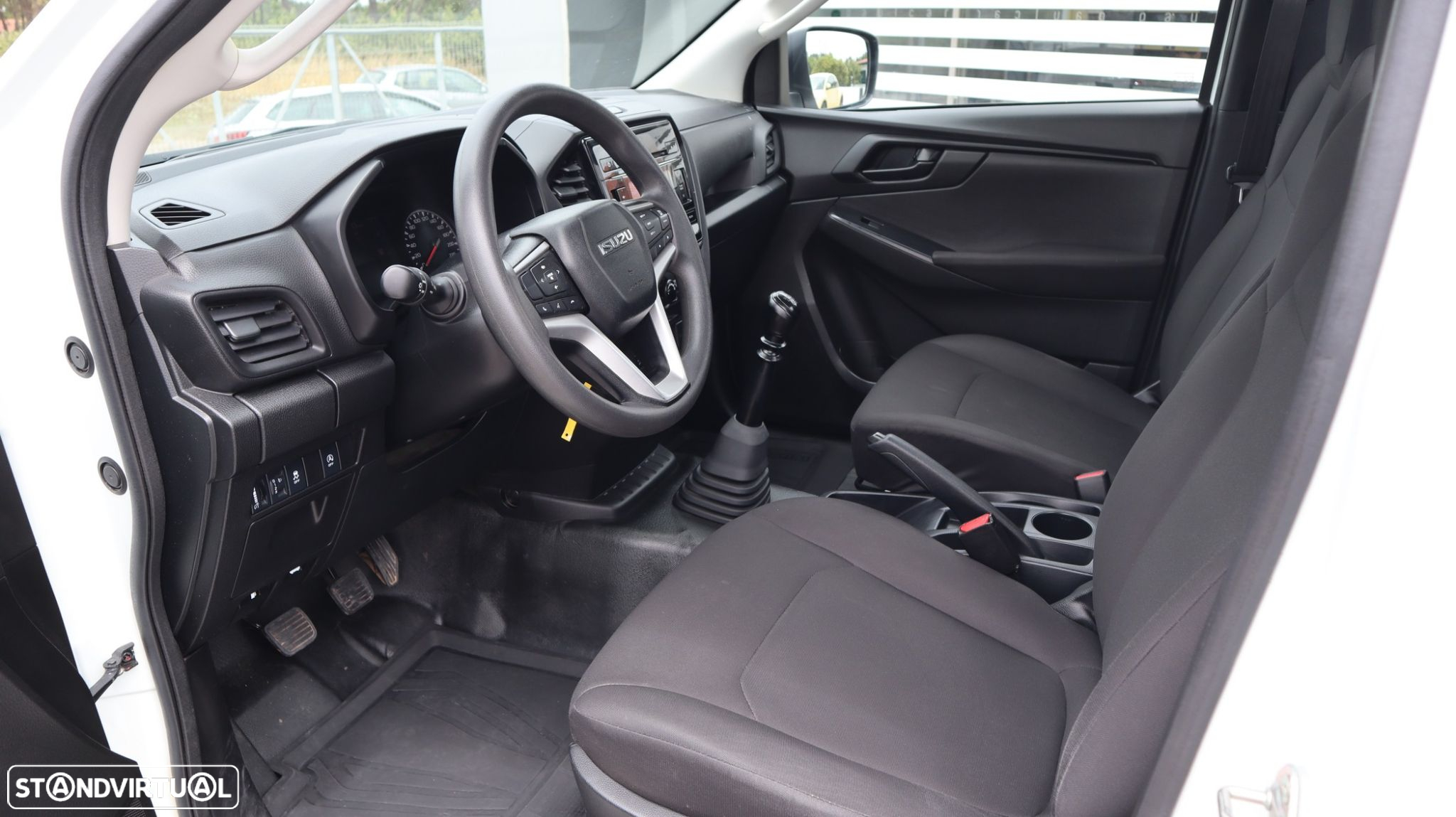 Isuzu D-Max 1.9 Ddi CD 4WD L CH - 9