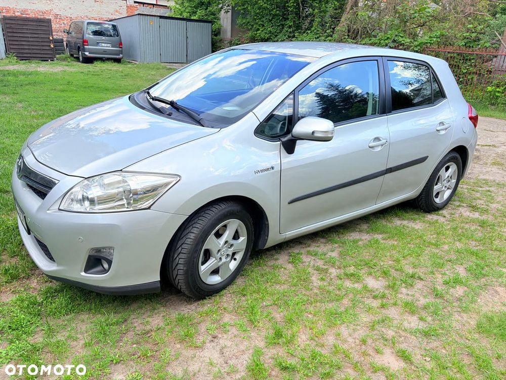 Toyota Auris 1.8 VVT-i Automatik Edition - 2
