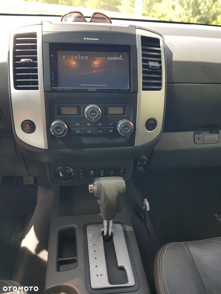 Nissan Navara - 8