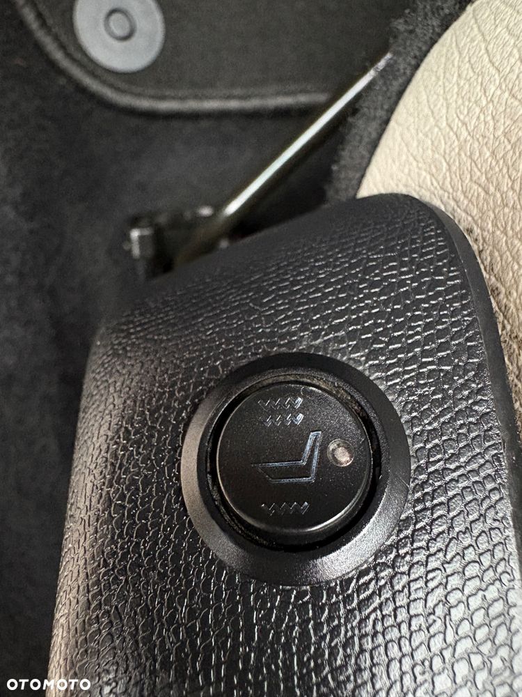 Peugeot 308 BlueHDi 120 Stop & Start Business-Line - 19