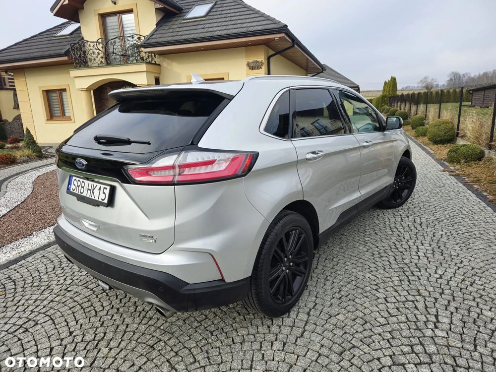 Ford Edge - 32
