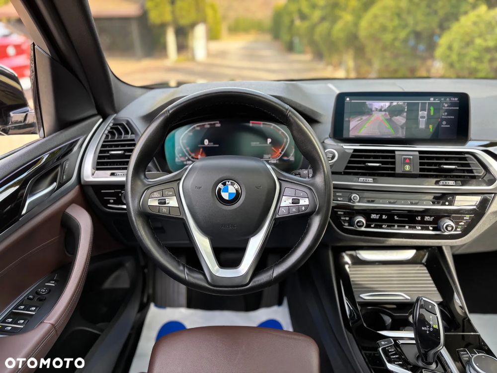BMW X3 sDrive18d xLine sport - 22