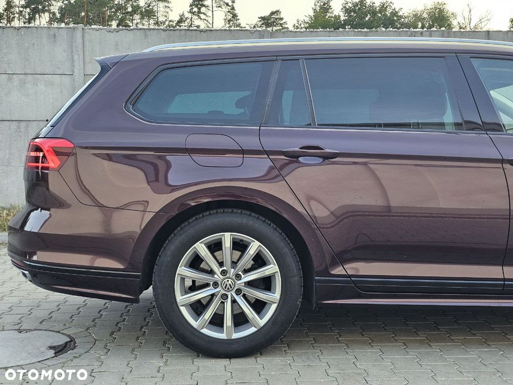 Volkswagen Passat - 14