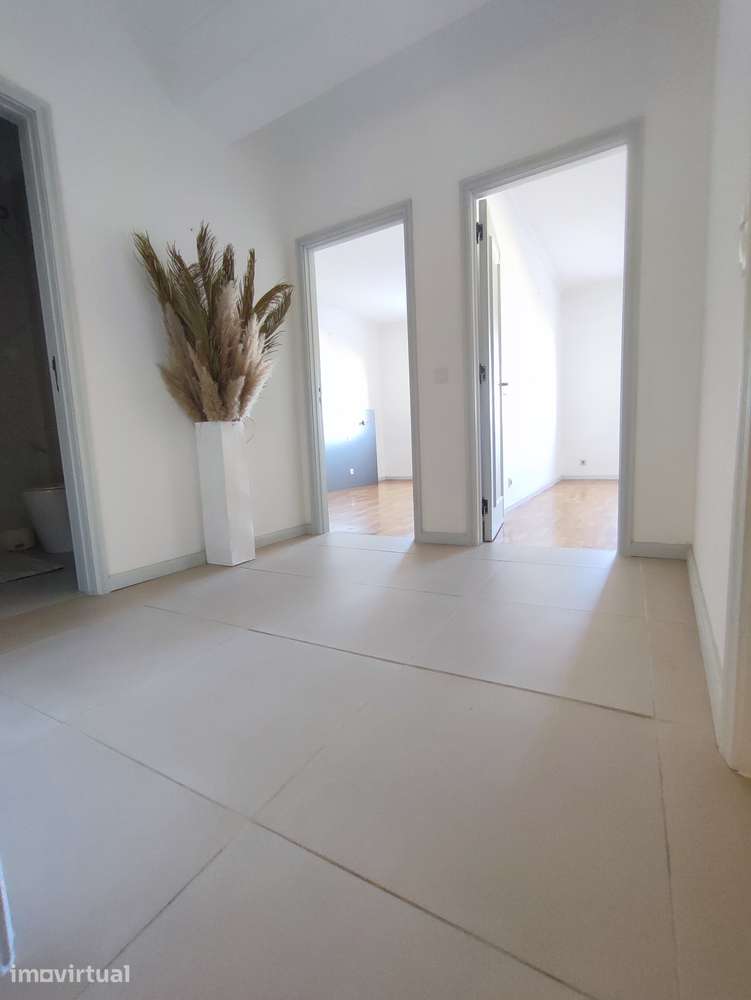 APARTAMENTO T2+1 - Grande imagem: 2/14
