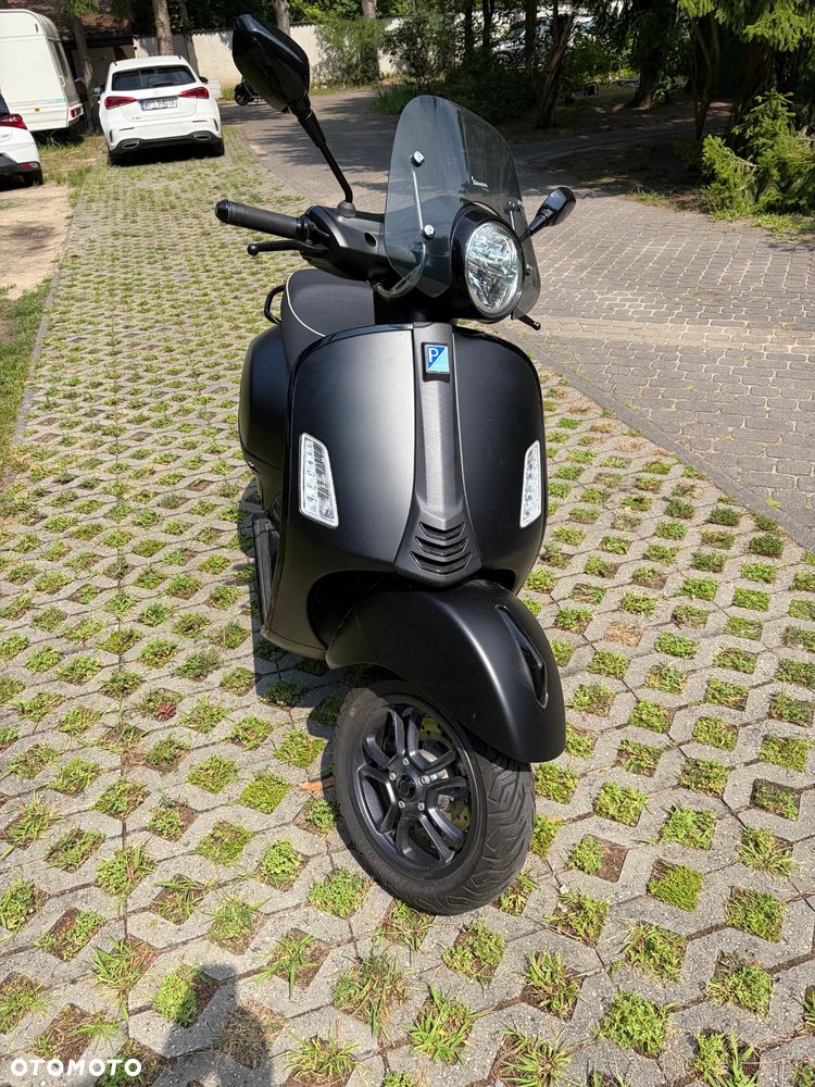 Vespa GTS - 1