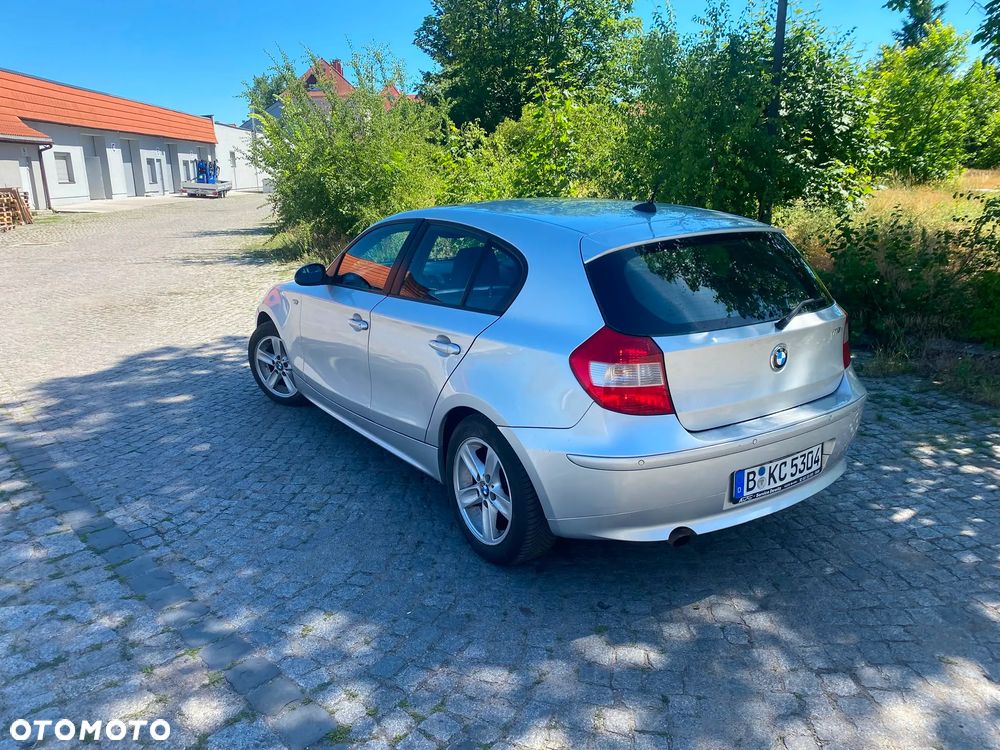 BMW Seria 1 - 1