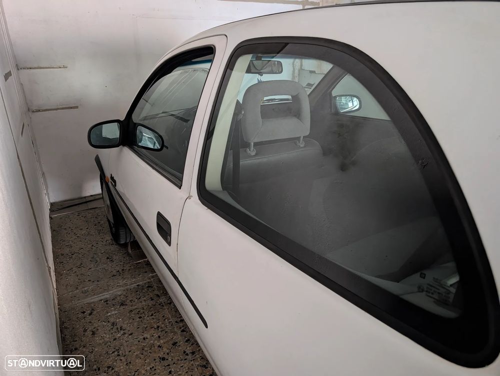 Opel Corsa 1.2 Swing - 18