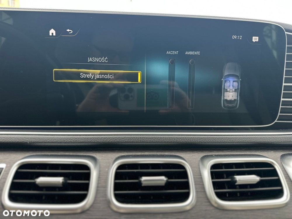 Mercedes-Benz GLE - 22