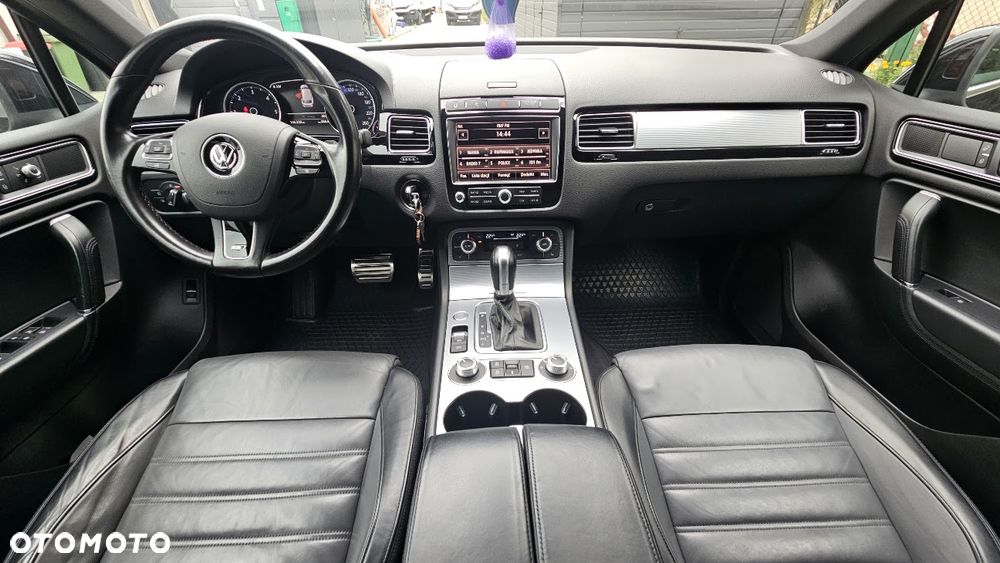 Volkswagen Touareg 3.0 V6 TDI BMT Perfectline R-Style - 2