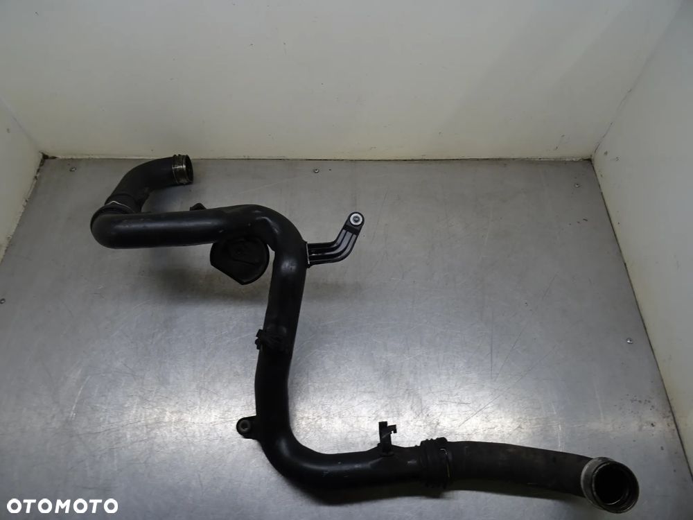 VW PASSAT B6 SEDAN 1.9 BKC RURA INTERCOOLERA