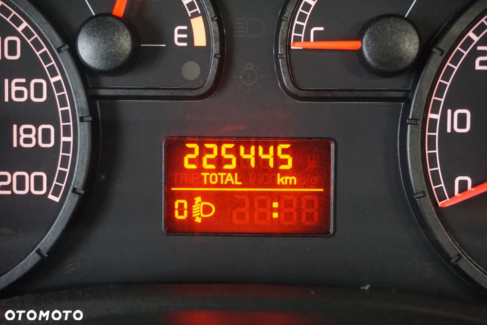 Fiat Doblo 1.4 8V Dynamic - 23