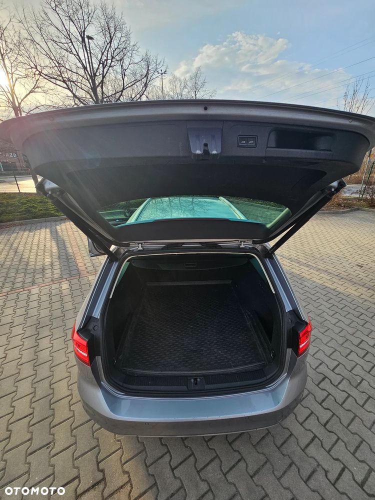 Volkswagen Passat 1.8 TSI BMT Highline DSG - 10
