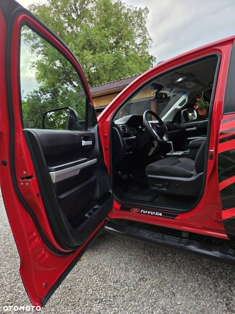 Toyota Tundra 5.7 4x4 Double Cab LB SR5 - 10