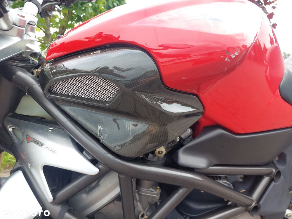 MV AGUSTA Brutale - 12