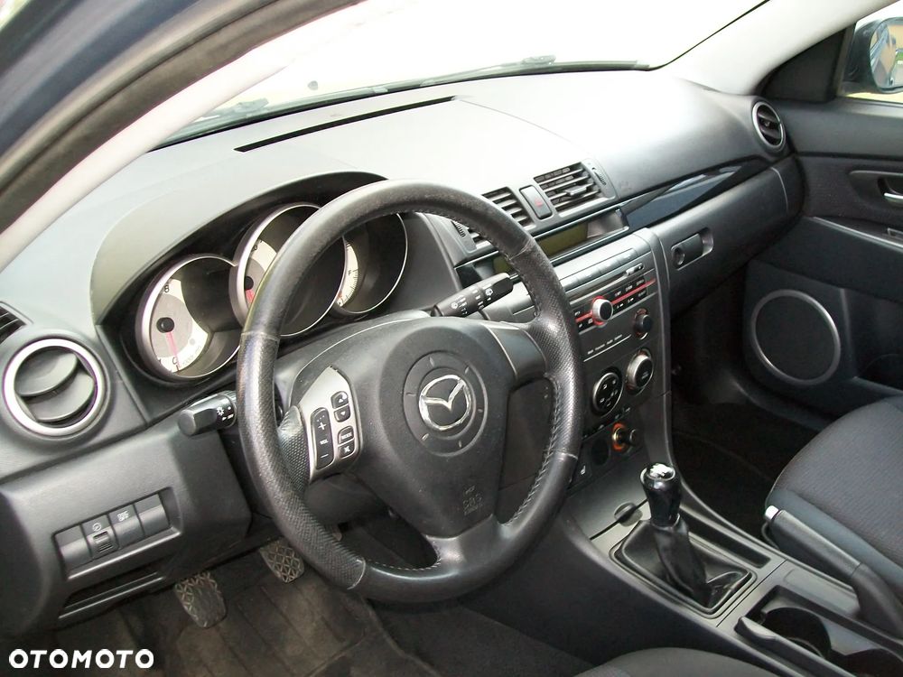 Mazda 3 - 18