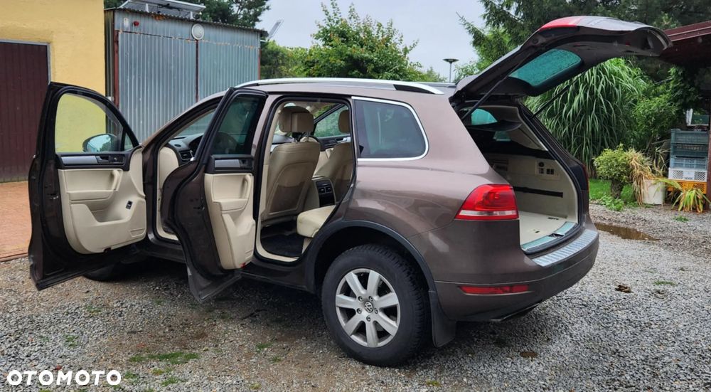 Volkswagen Touareg - 2