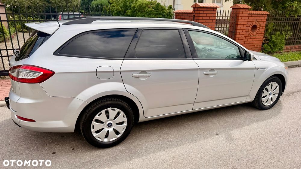 Ford Mondeo 2.0 TDCi Champions Edition - 14