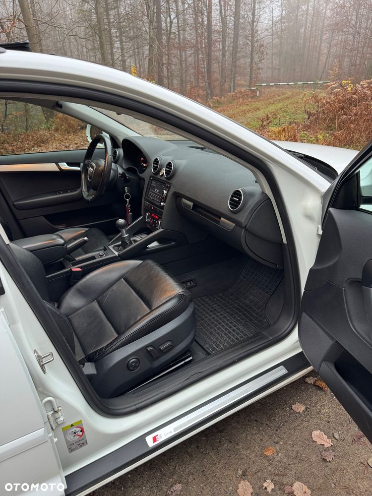 Audi A3 Sportback - 9