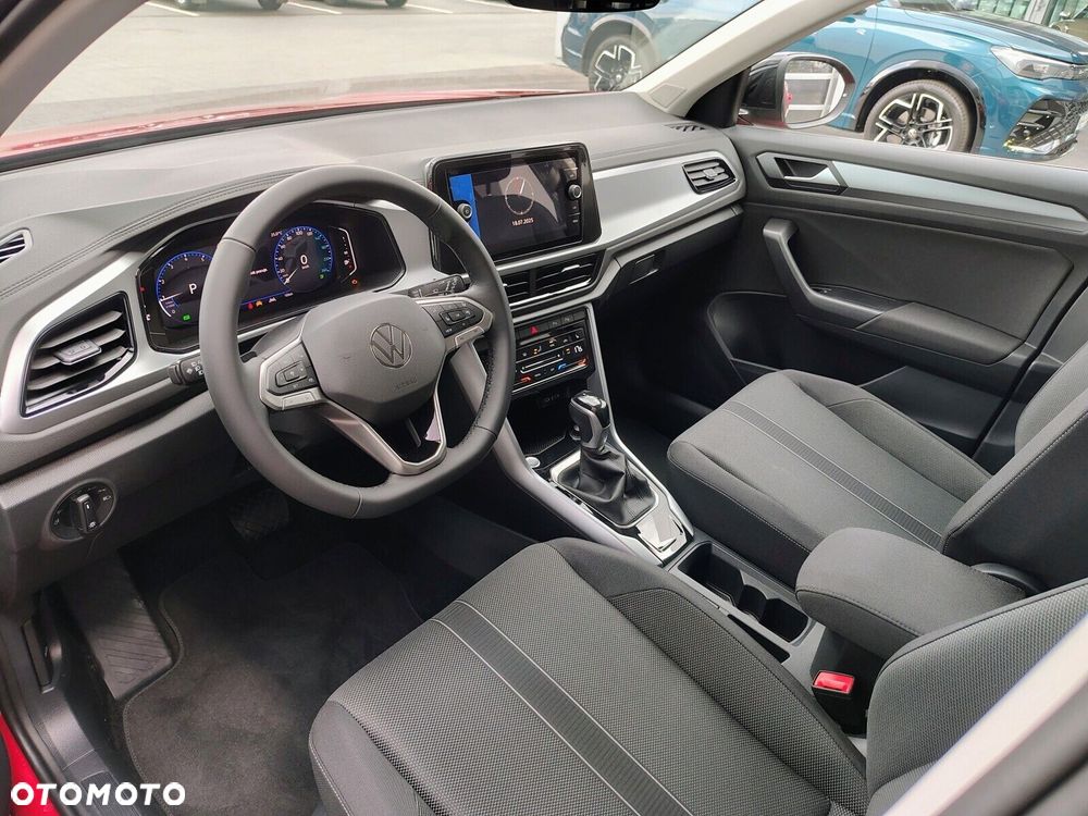 Volkswagen T-Roc - 12