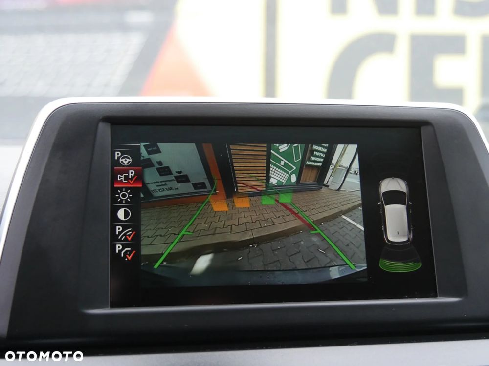 BMW Seria 2 218d Luxury Line - 23