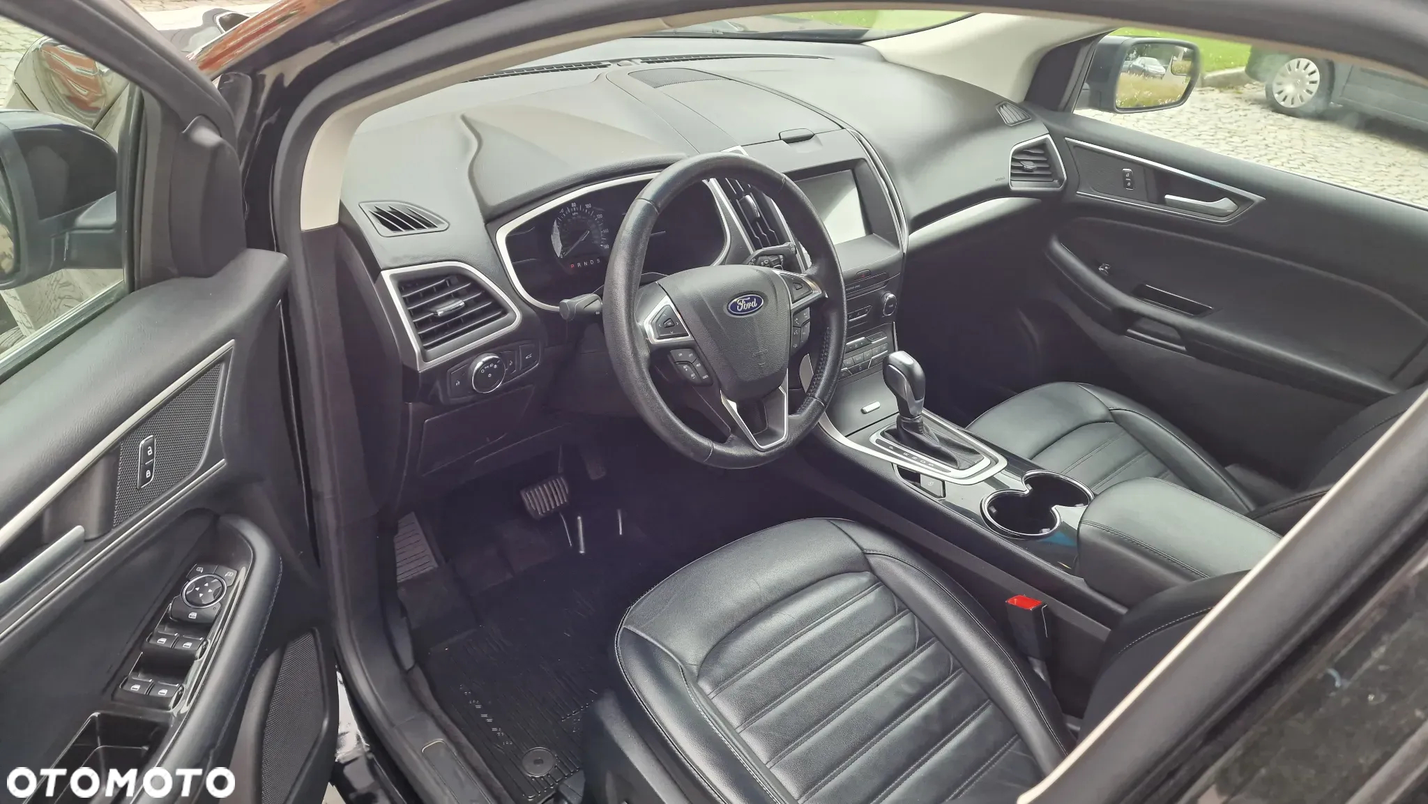 Ford Edge - 16