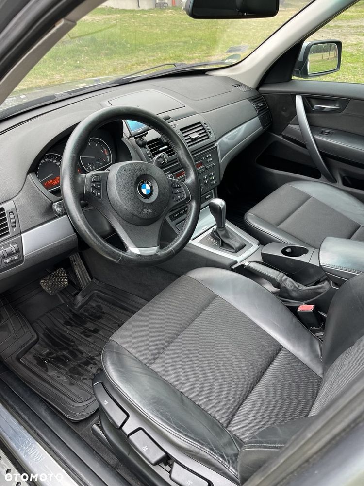 BMW X3 xDrive20d - 16