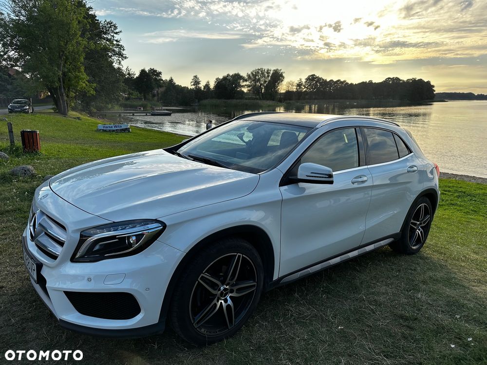 Mercedes-Benz GLA 200 (CDI) d 4-Matic - 2