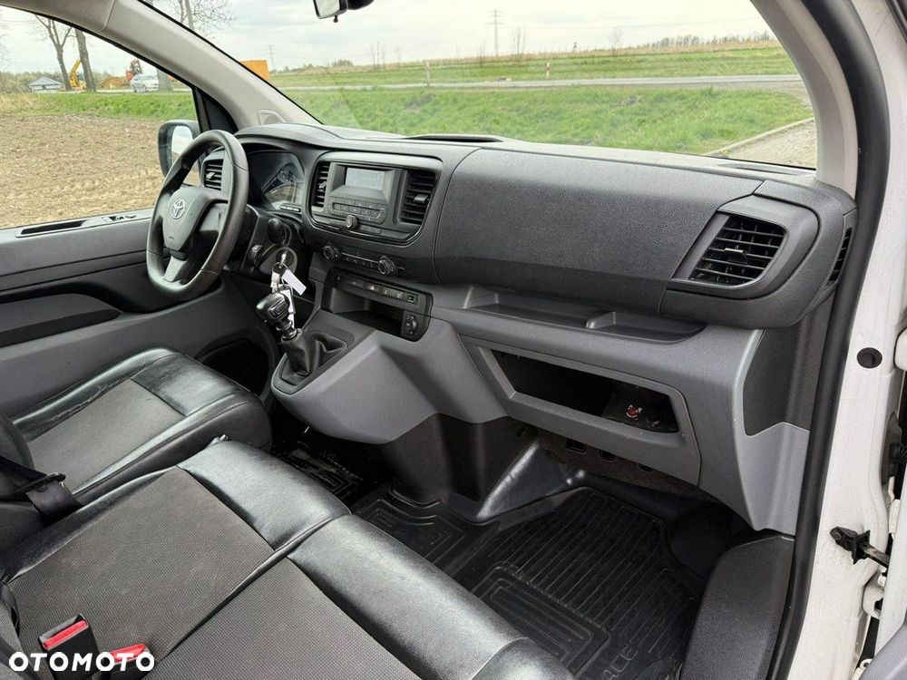 Toyota ProAce - 13