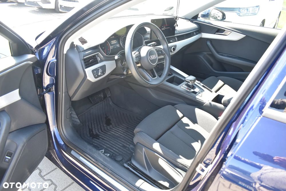 Audi A4 Avant 35 TDI mHEV S tronic - 9