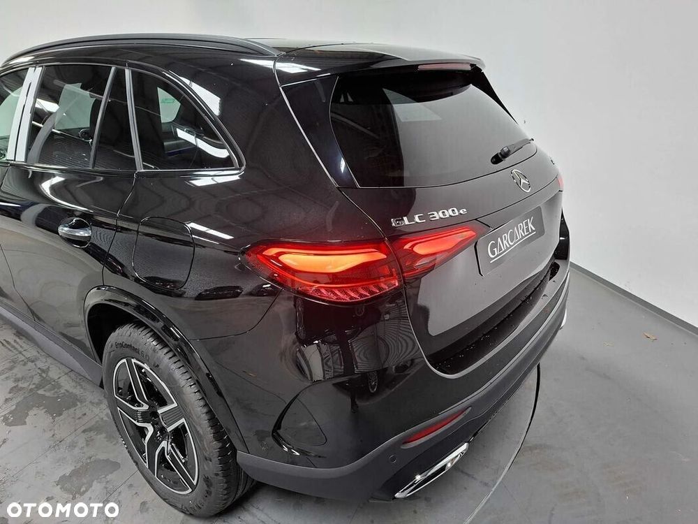 Mercedes-Benz GLC - 7