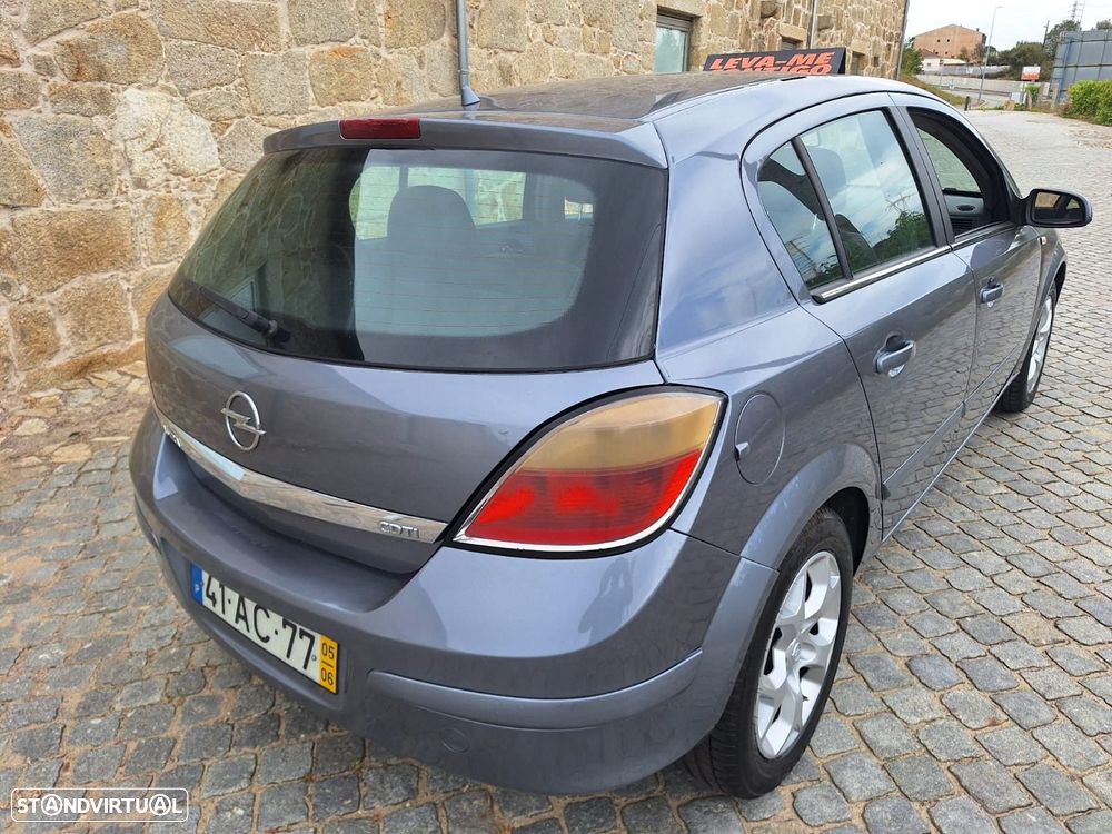 Opel Astra 1.3 CDTi Cosmo - 3