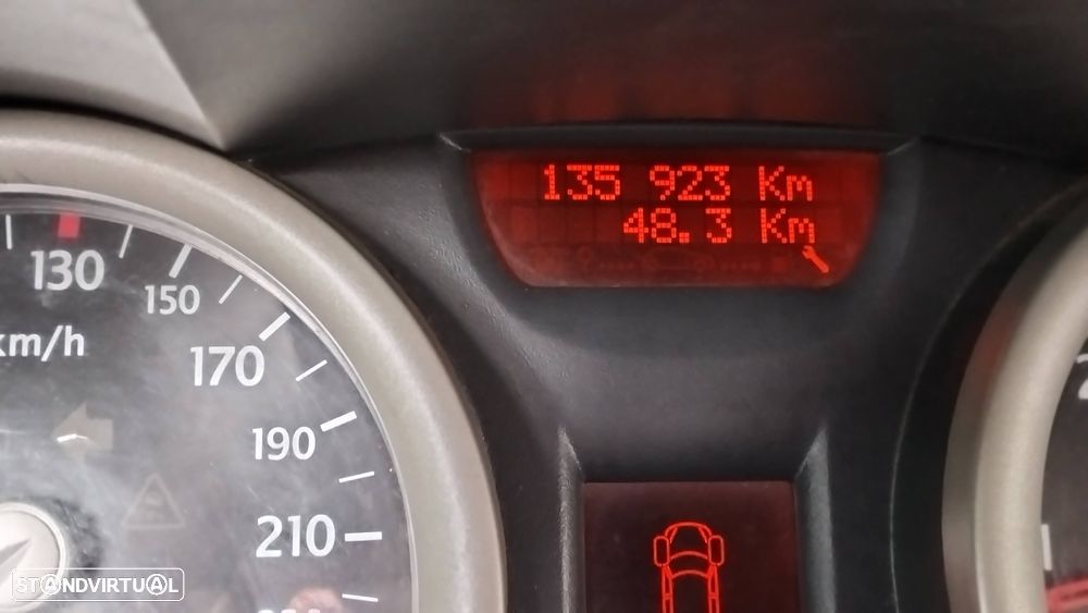 Renault Mégane 1.4 Pack - 6