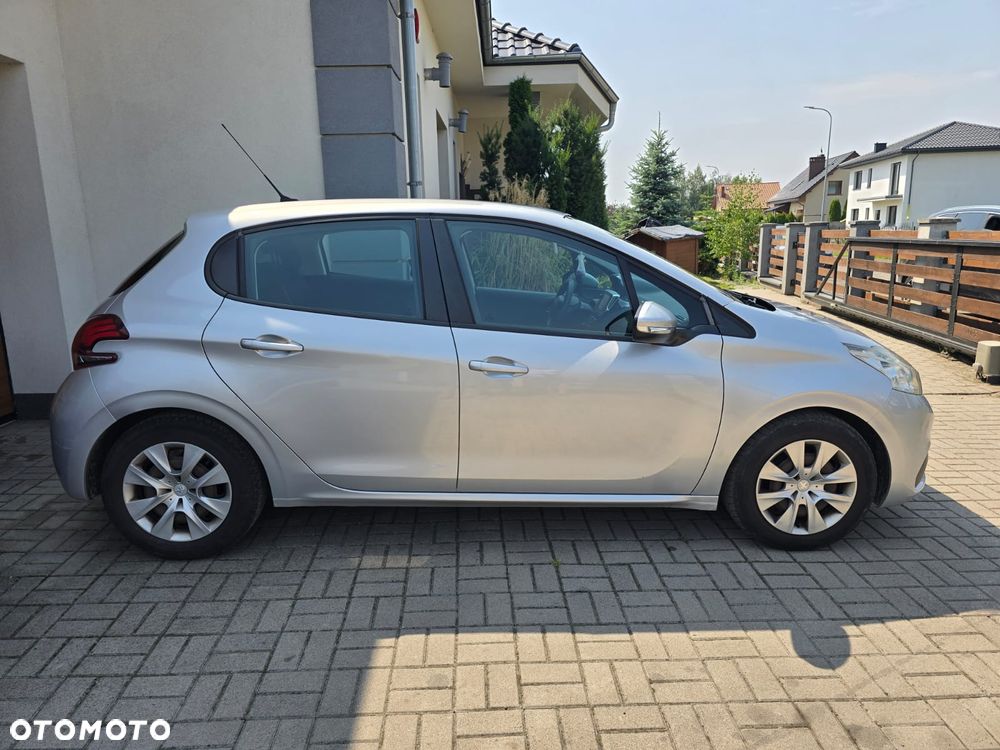 Peugeot 208 1.6 BlueHDi Active S&S - 4