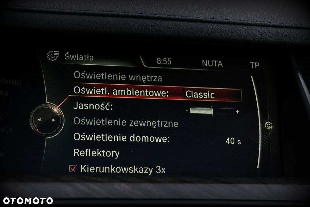 BMW Seria 7 750d xDrive - 28