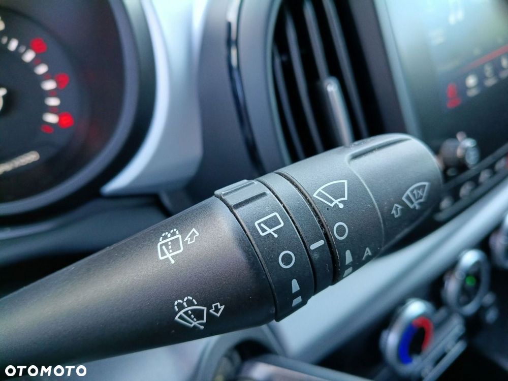 Fiat 500L 1.4 16V Connect - 23